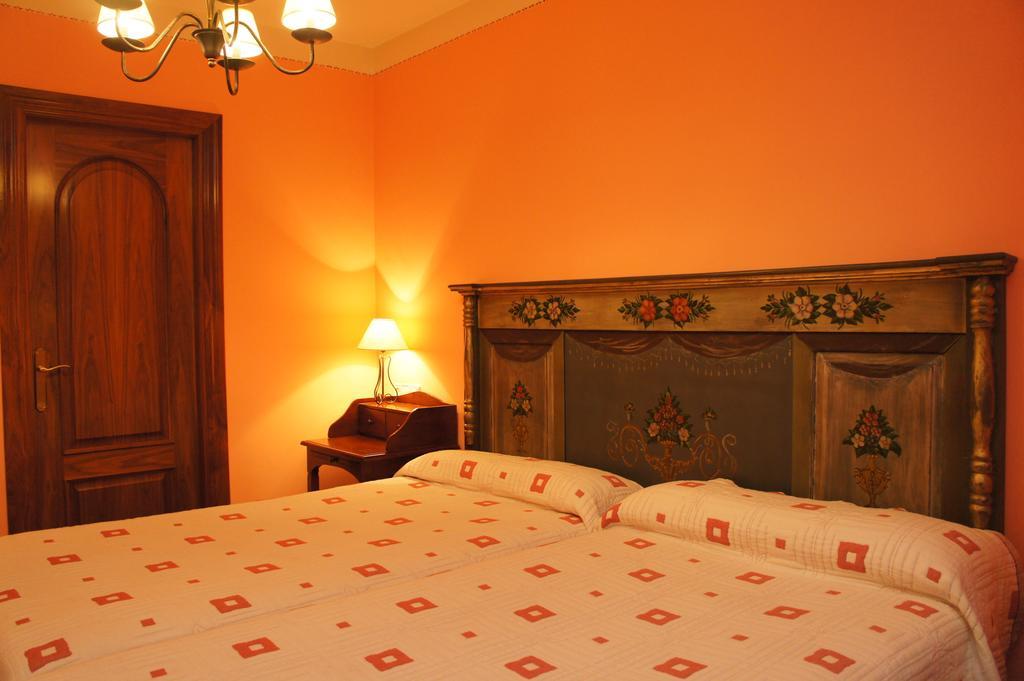 La De Castroviejo Hotel 2*